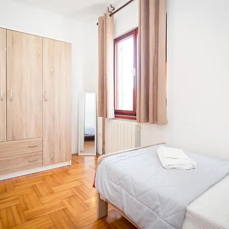 Apartment Luce *