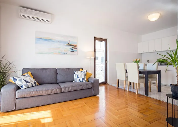 Luce Διαμέρισμα Ρόβινι