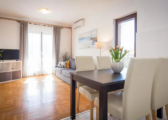 Luce Διαμέρισμα *