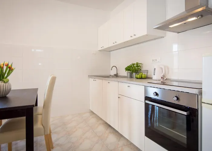 Luce Διαμέρισμα *