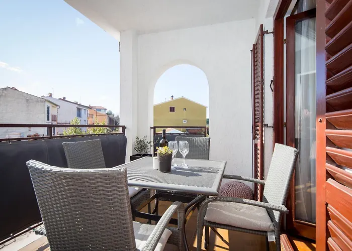 Luce Διαμέρισμα Ρόβινι